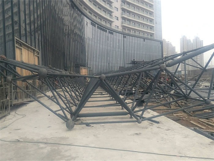 广水万豪酒店雨棚网架
